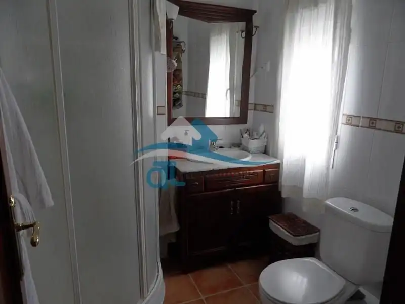 Bany de Pis en venda en Linares amb Aire condicionat, Calefacció i Parquet