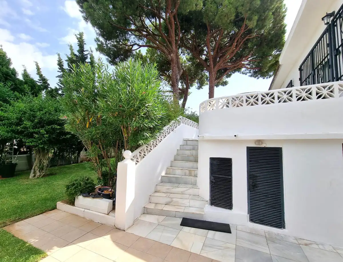 Jardí de Casa o xalet en venda en Mijas amb Aire condicionat, Calefacció i Jardí privat