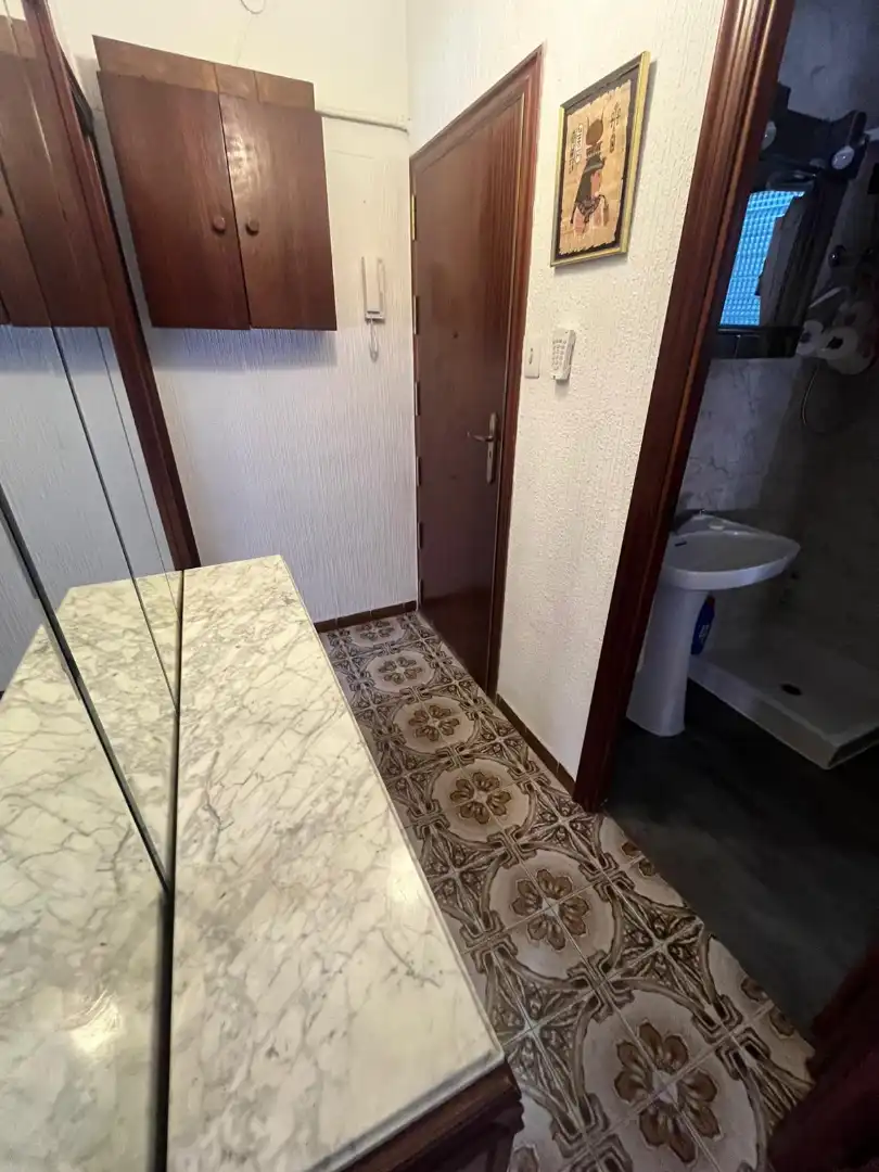 Badezimmer von Wohnung zum Verkauf in L'Hospitalet de Llobregat mit Alarm