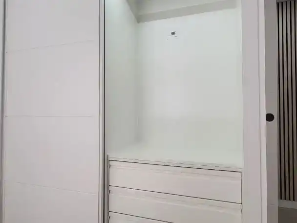 Habitación de Piso en venta en Madrid con Aire acondicionado y Amueblado