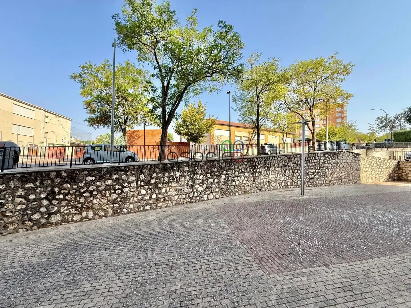 Vista exterior de Pis en venda en Guadalajara amb Calefacció i Terrassa