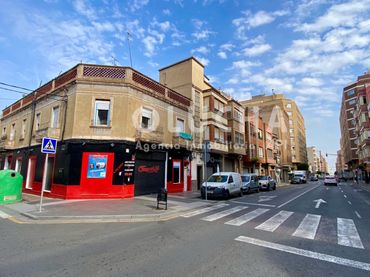 Locale commerciale in vendita a Onda