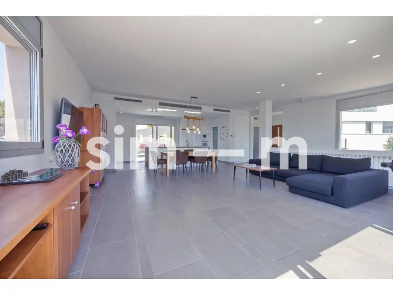 Sala de estar de Casa o chalet en venta en L'Estartit con Aire acondicionado, Jardín privado y Terraza