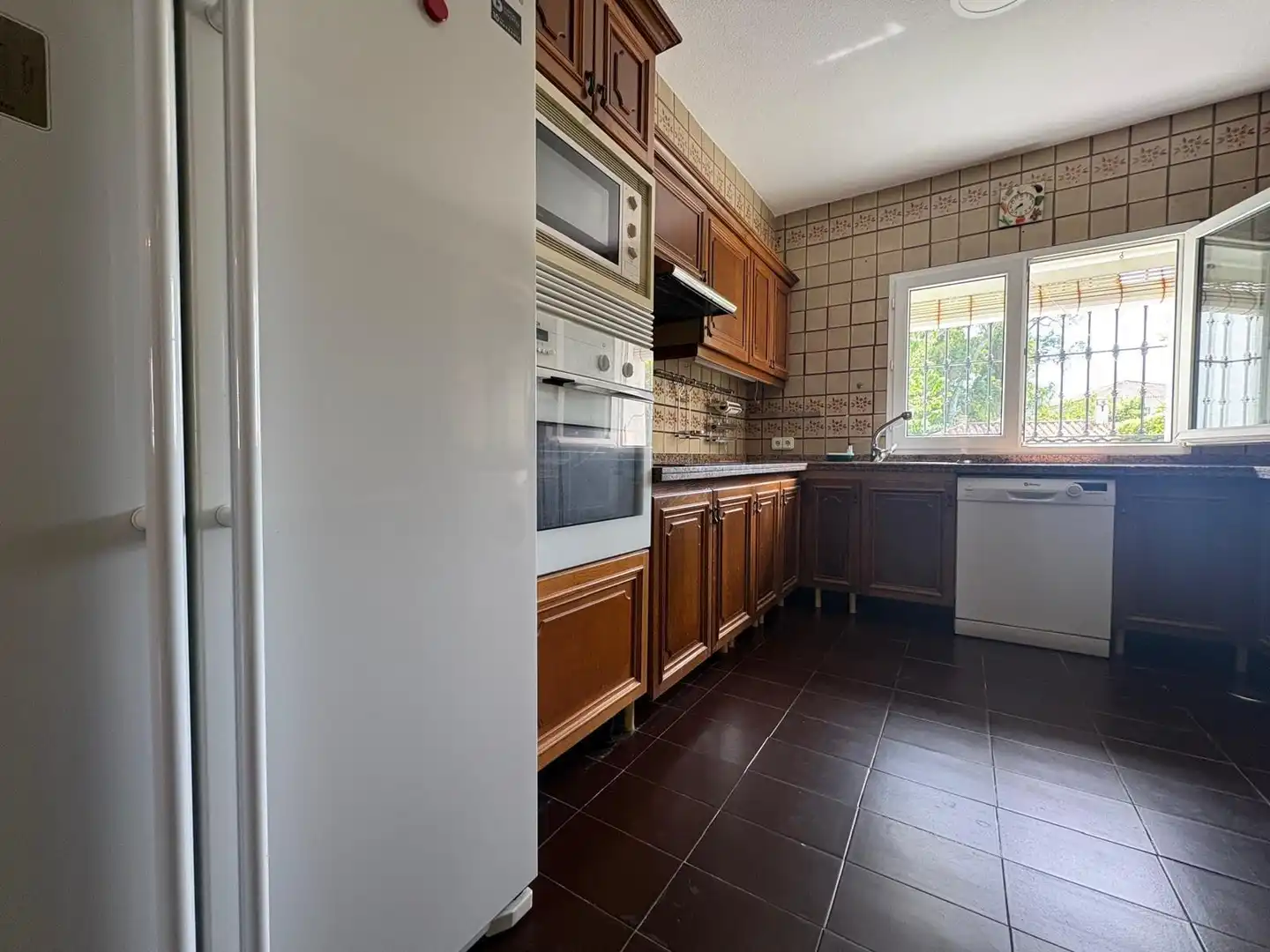 Kitchen of Houses for sale in Algeciras  with Air Conditioner, Private garden and Terrace