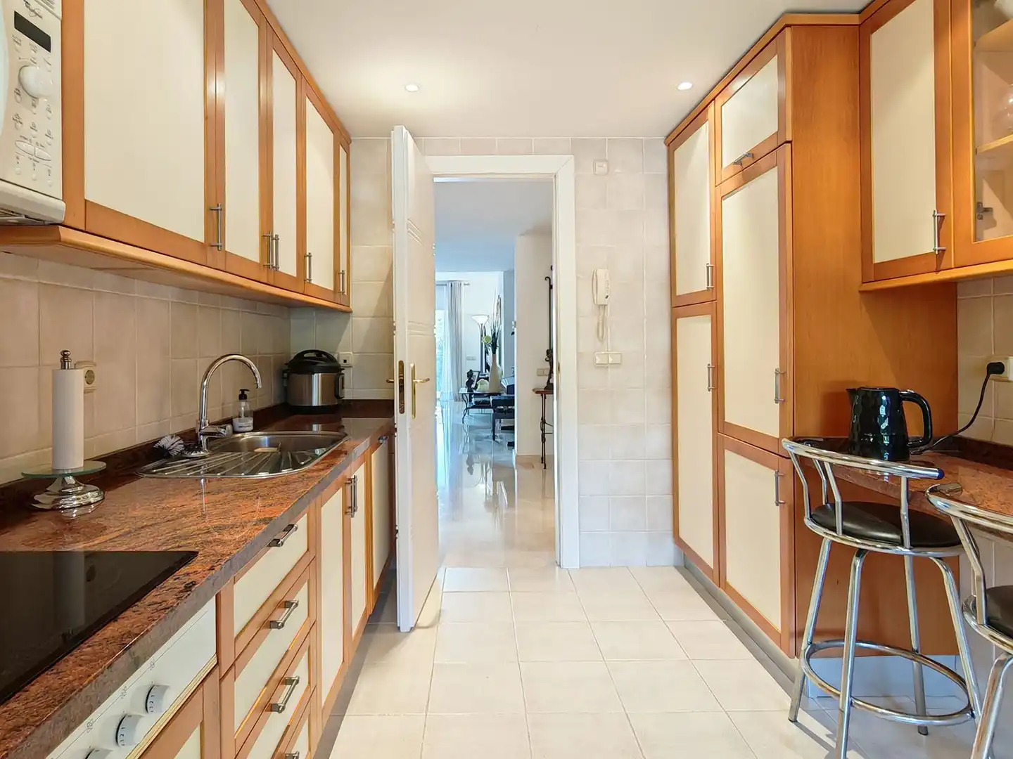 Küche von Wohnungen zum Verkauf in Marbella mit Terrasse, Möbliert und Gemeinschaftspool