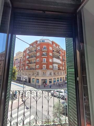 Piso en Alquiler en Calle de Magallanes en Arapiles