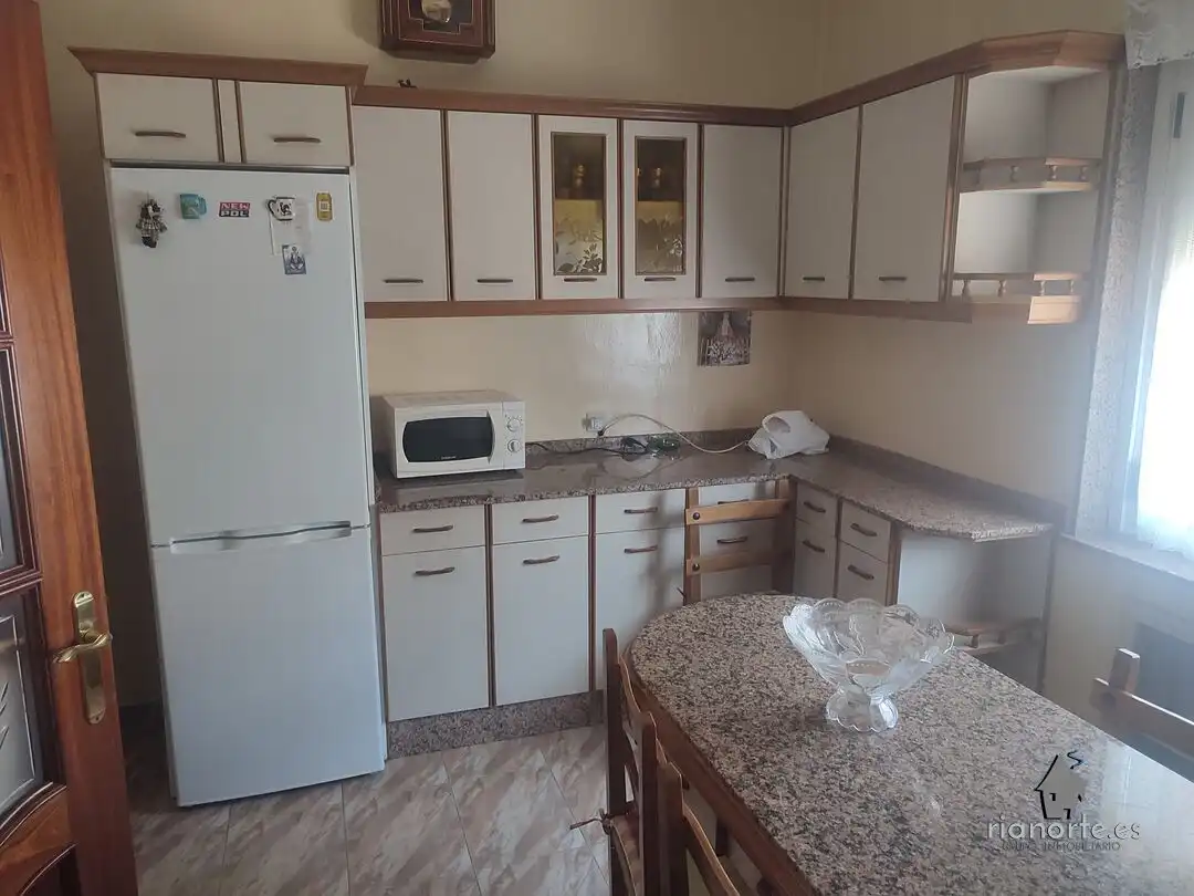 Piso de alquiler en Barrio Viviendas Proteg Tuill, La Felguera
