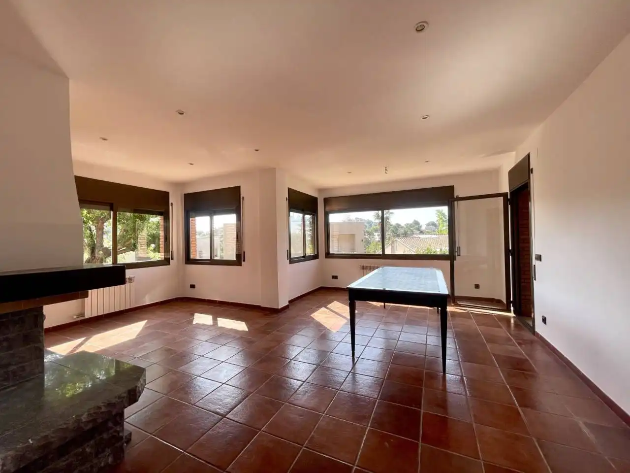 Sala d'estar de Casa o xalet de lloguer en Matadepera amb Calefacció, Jardí privat i Terrassa