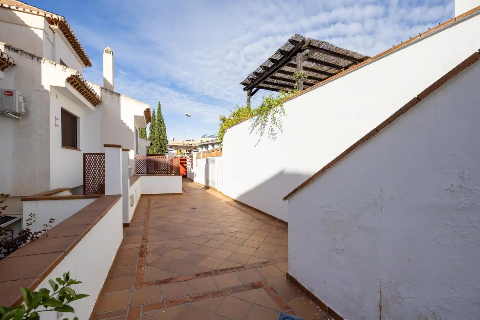 Exterior view of Houses for sale in Granada  with Heating, Private garden and Terrace
