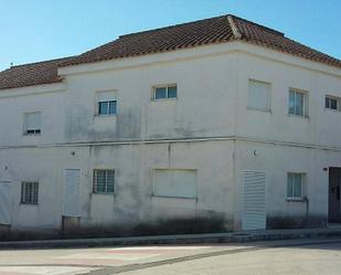 Exterior view of Single-family semi-detached for sale in Cerdà  with Alarm