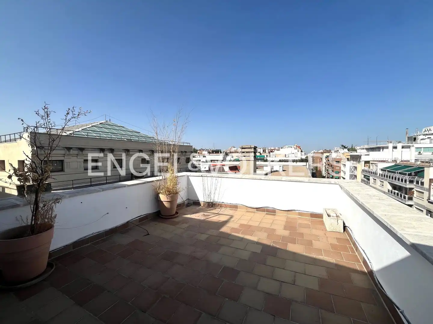 Terrassa de Àtic de lloguer en Madrid amb Aire condicionat, Calefacció i Terrassa