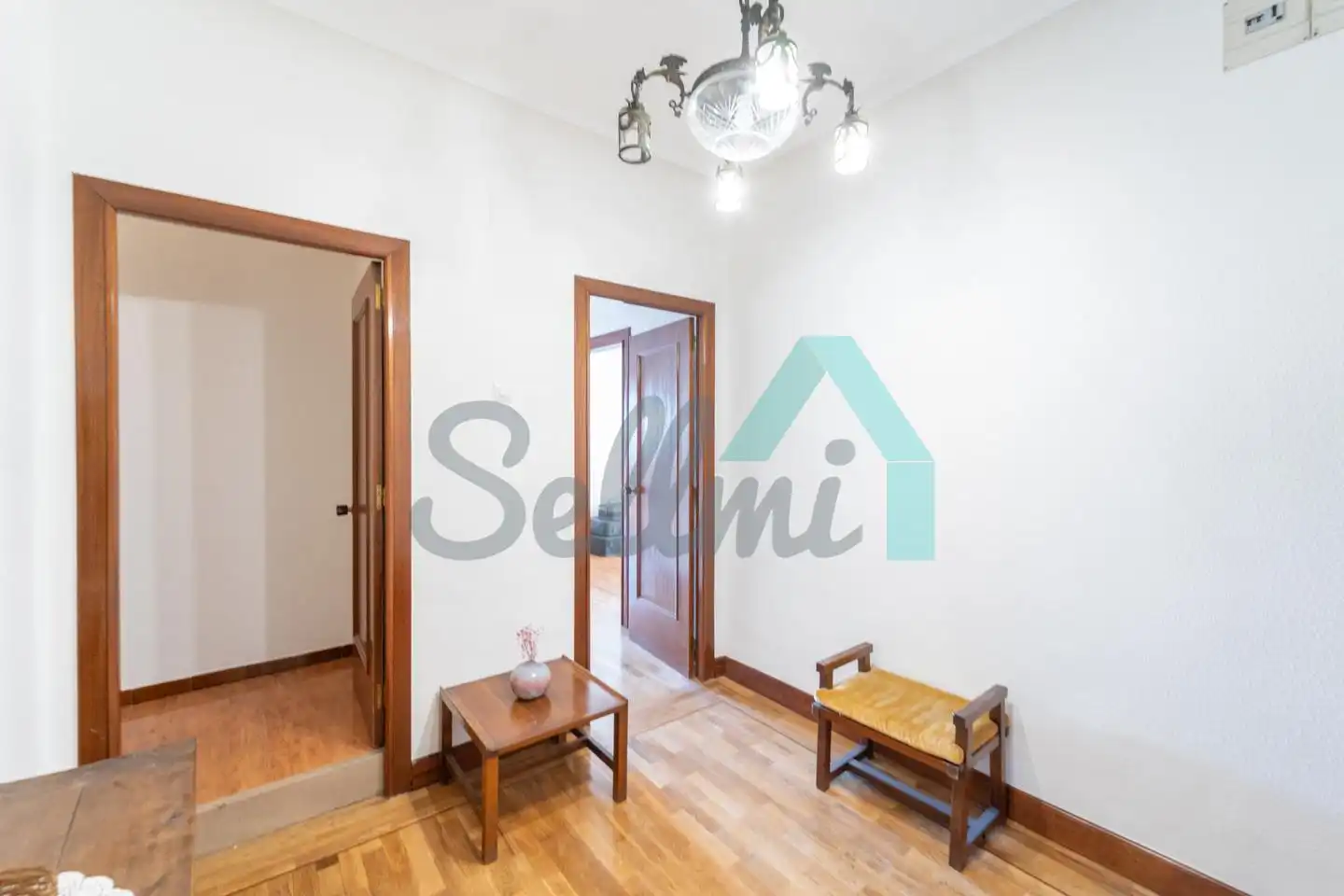 Schlafzimmer von Wohnung zur untervermieten in Oviedo  mit Heizung, Parkett und Möbliert
