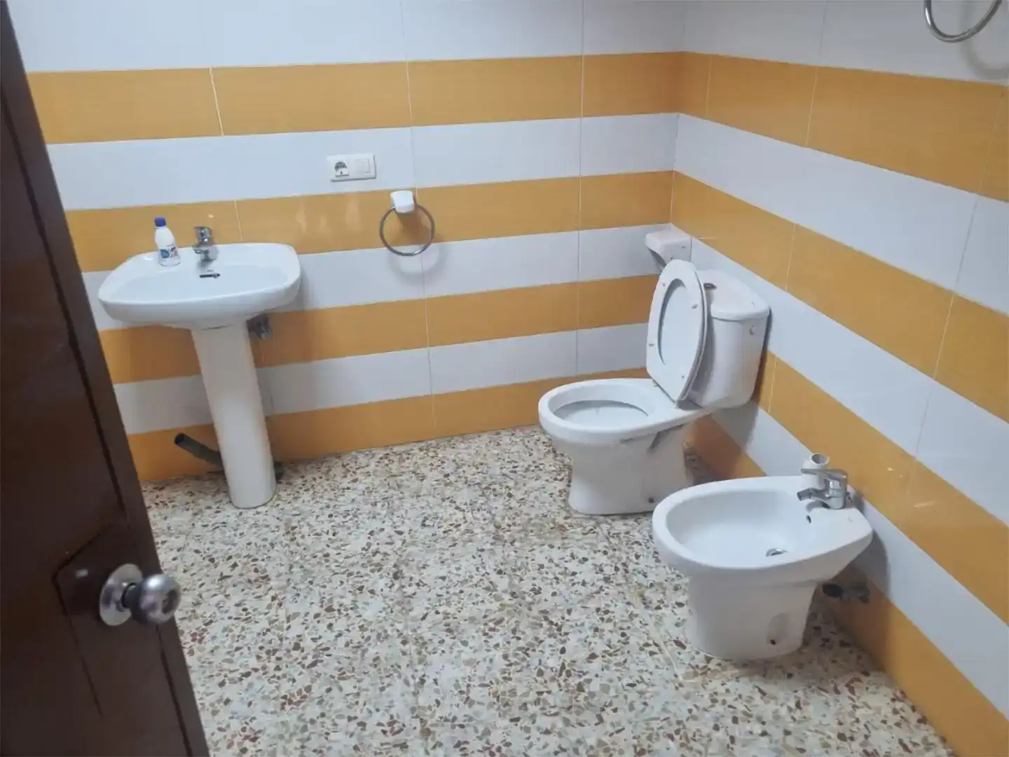 Bany de Casa adosada en venda en Berrocal amb Aire condicionat