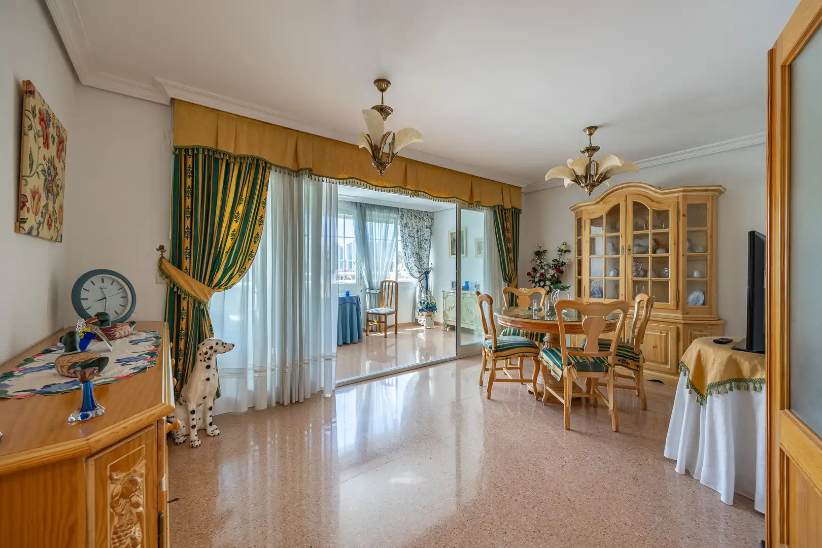 Comedor de Piso en venta en Finestrat con Trastero, Piscina y Amueblado