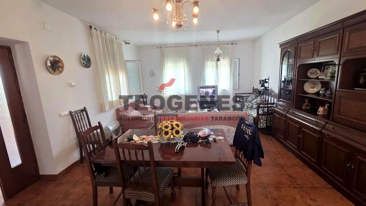 Dining room of Houses for sale in Villares del Saz  with Heating