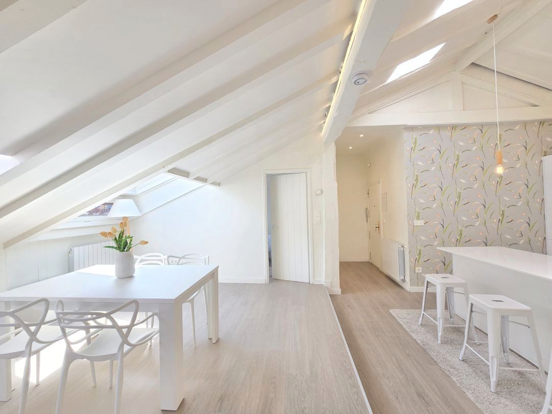 Dining room of Flat to rent in Donostia - San Sebastián   with Heating