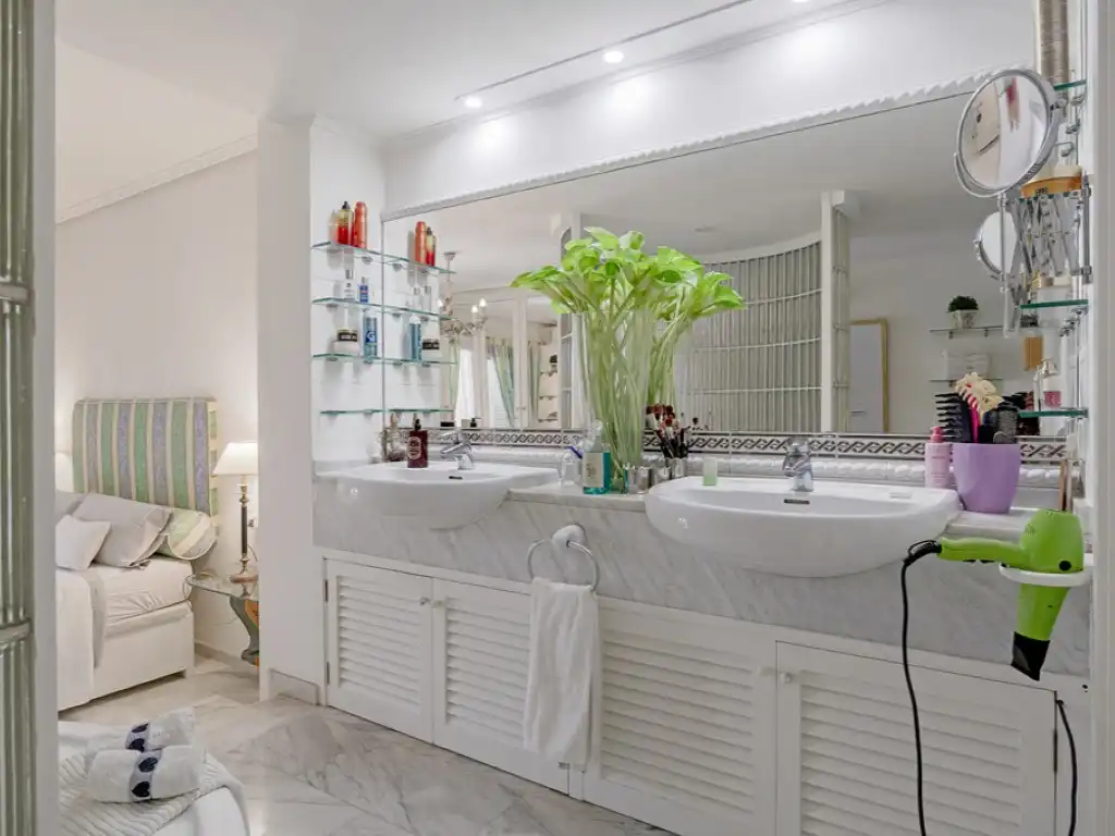 Mini appartamento con terrazza in vendita a Portals Nous, imagen 9