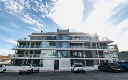 Vista exterior de Àtic en venda en Torremolinos amb Aire condicionat, Terrassa i Piscina