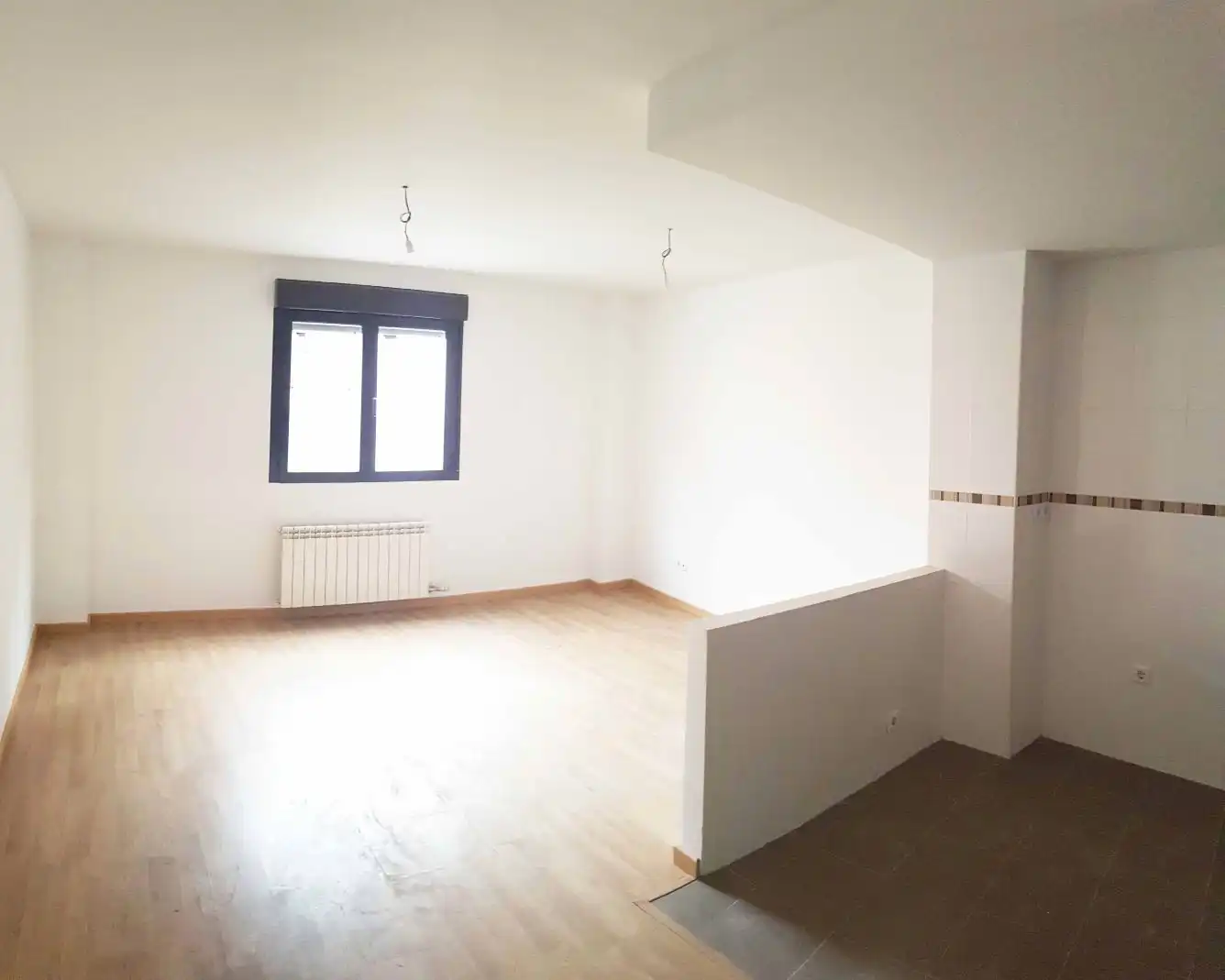 Wohnzimmer von Wohnung zur Miete in Tudela de Duero mit Heizung, Parkett und Abstellraum
