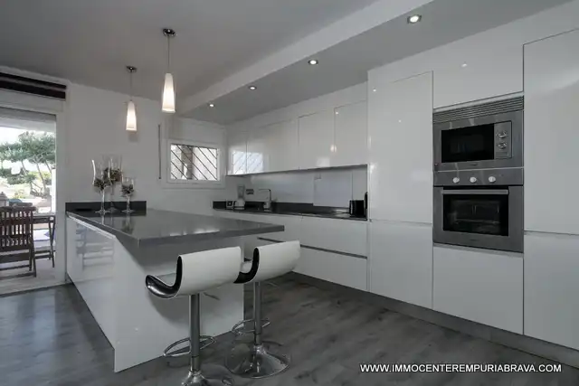 Kitchen of Houses for sale in Empuriabrava  with Air Conditioner, Heating and Private garden