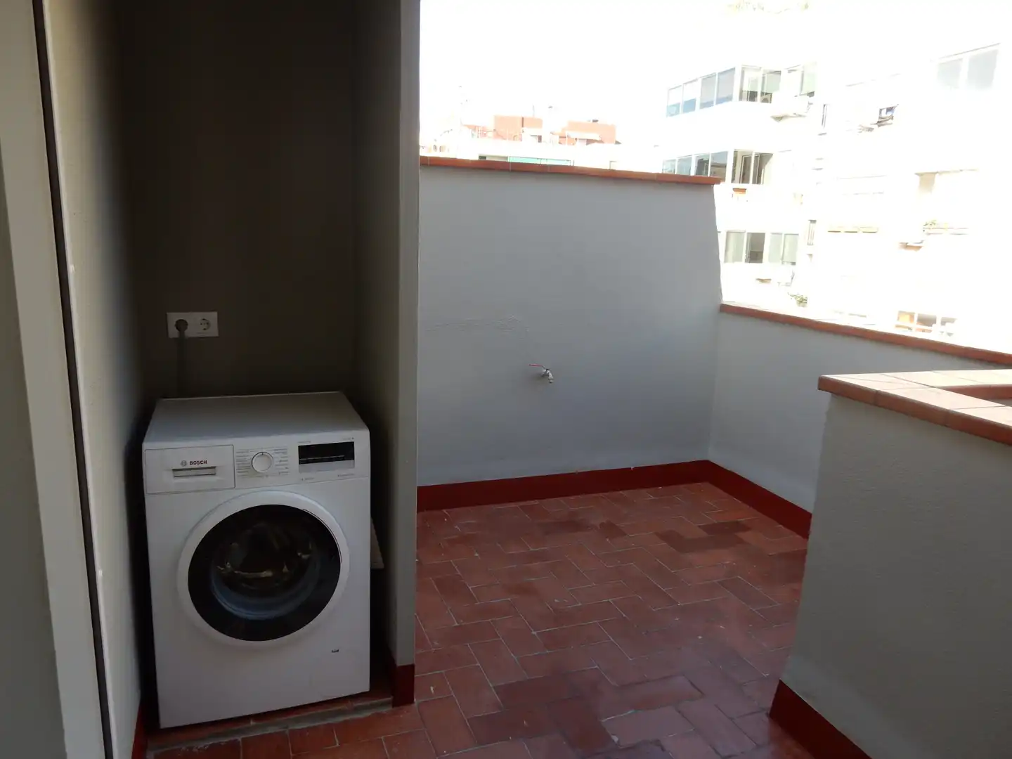 Terrassa de Estudi de lloguer en Barcelona amb Aire condicionat, Calefacció i Parquet