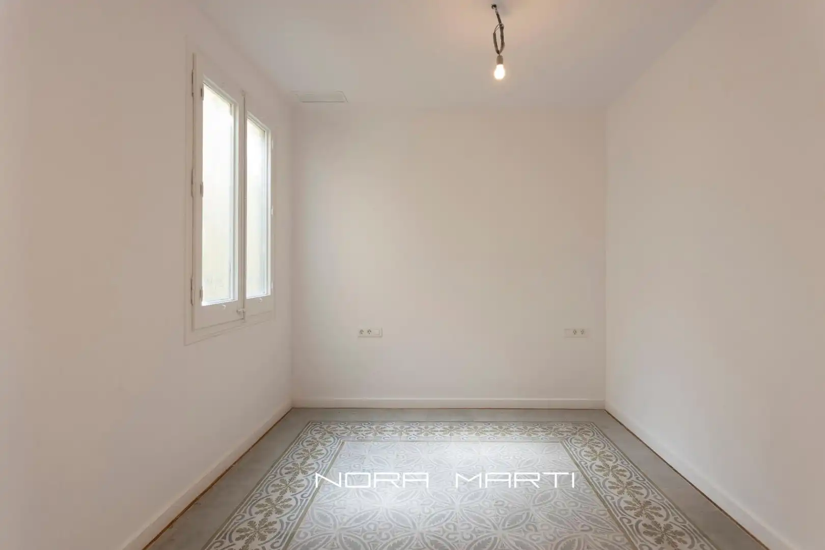 Piso con terraza en alquiler en Eixample, imagen 24