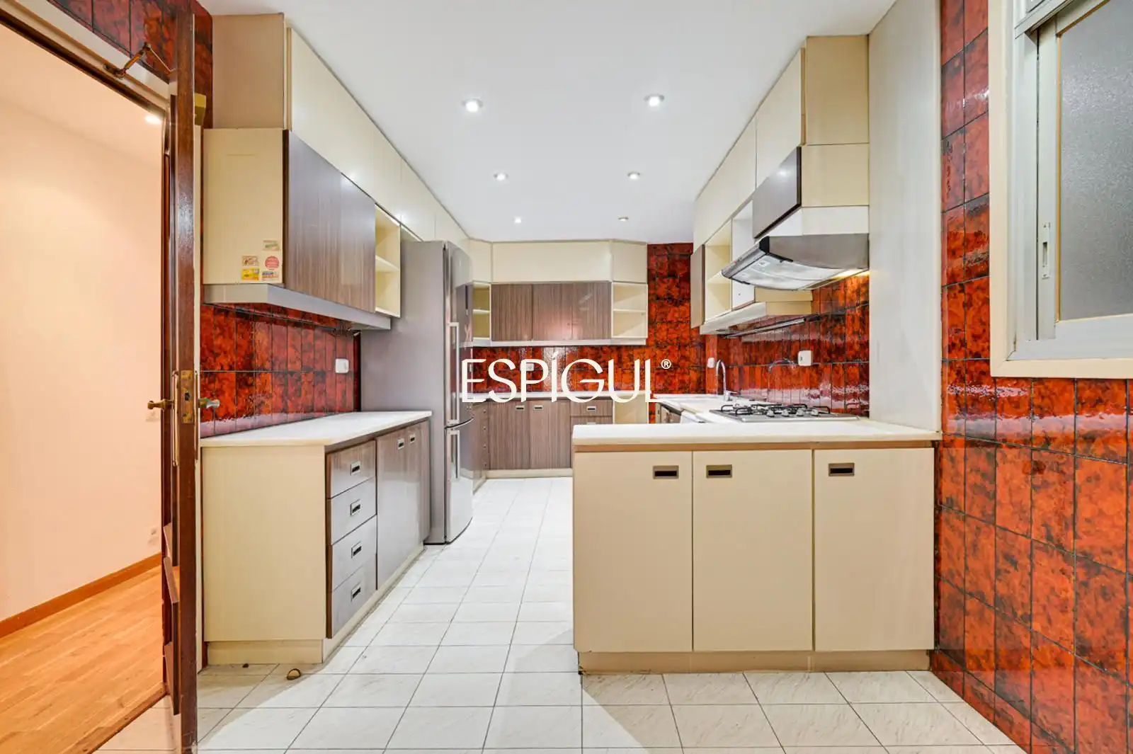 Cocina de Piso en venta en Barcelona con Calefacción, Parquet y Terraza