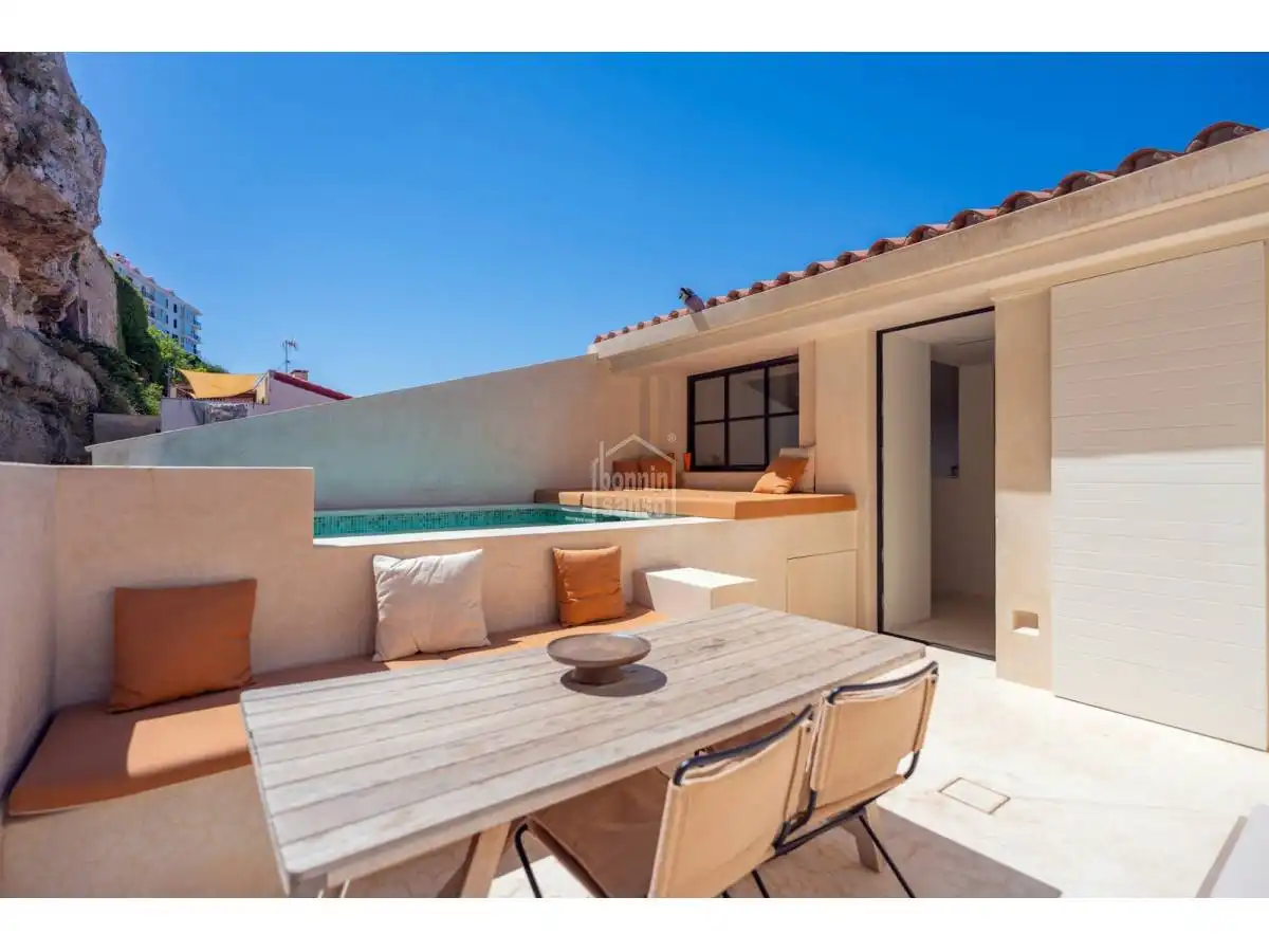 Terrassa de Apartament en venda en Maó - Mahón amb Calefacció, Terrassa i Piscina