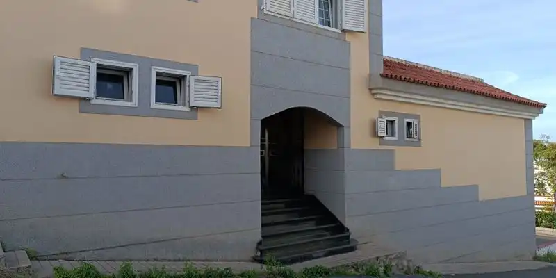 Vista exterior de Casa o xalet en venda en Arucas amb Terrassa, Traster i Moblat