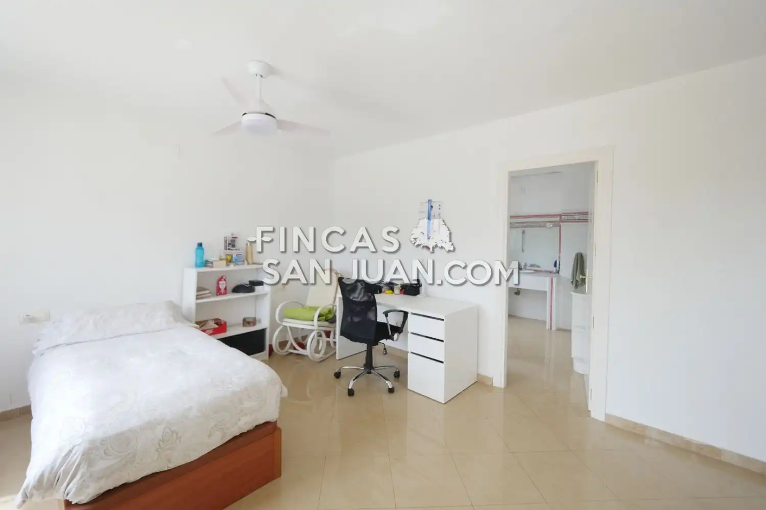 Chalet con terraza en venta en Playa de San Juan - El Cabo de las Huertas, imagen 31