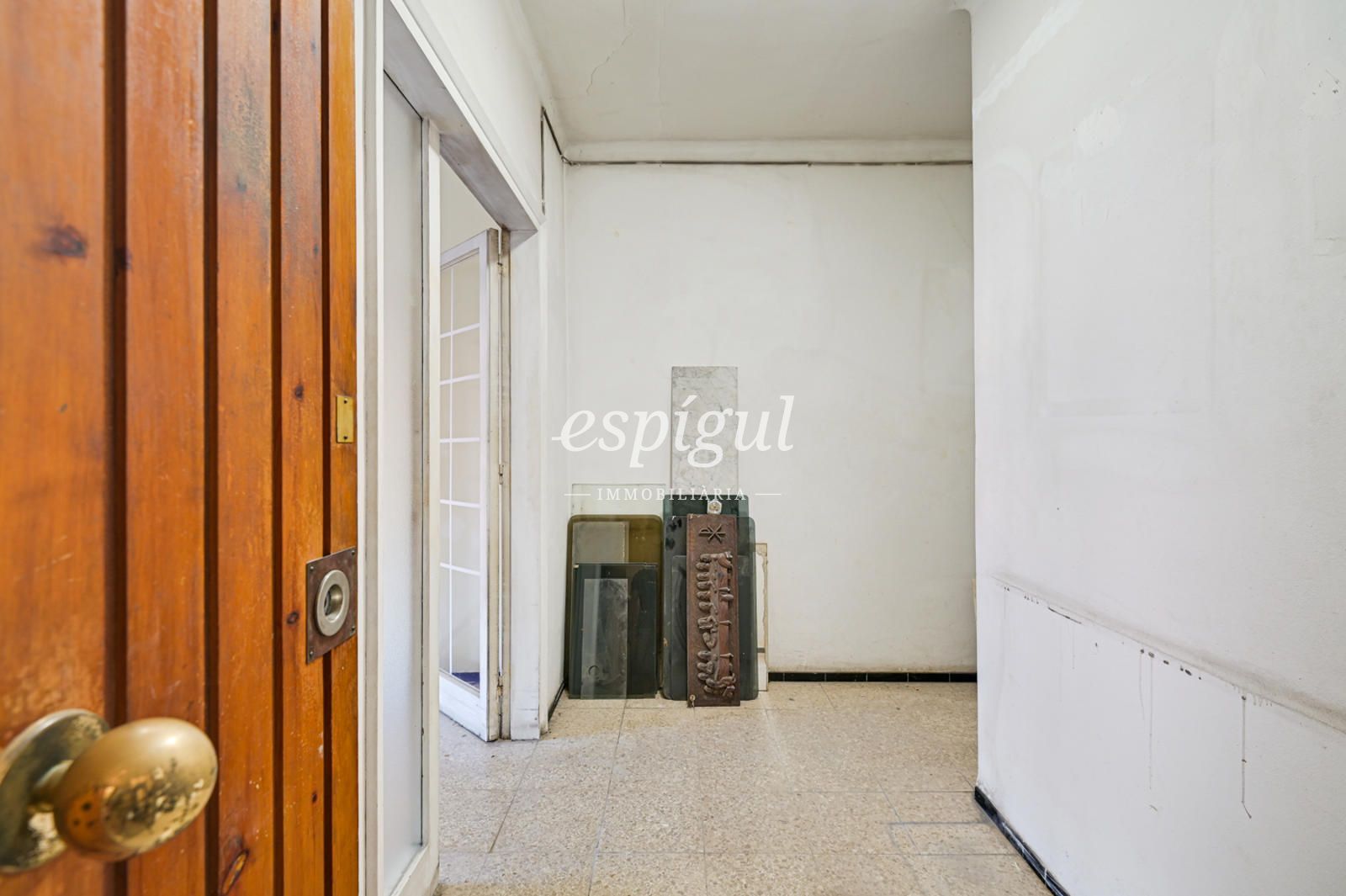 Piso en venta en Girona Capital con Terraza y Balcón