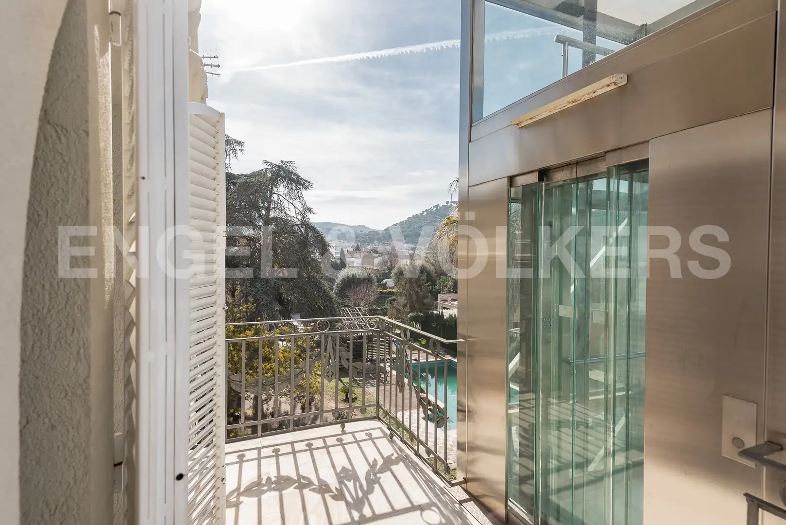 Terraza de Casa o chalet en venta en Sant Fost de Campsentelles con Aire acondicionado, Calefacción y Jardín privado