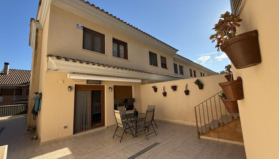 Foto 1 de Casa adosada en venda a Zona Nord, Alicante