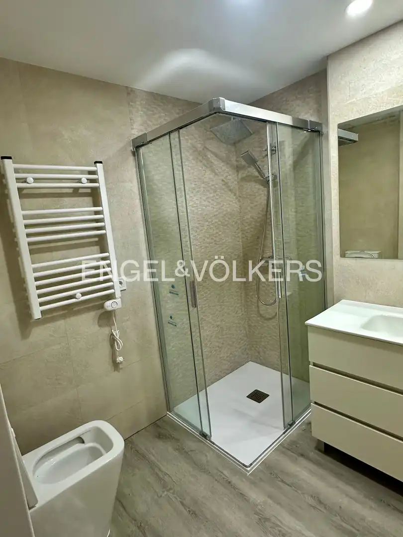 Appartamento con piscina in affitto a Calle de Cuevas, imagen 7