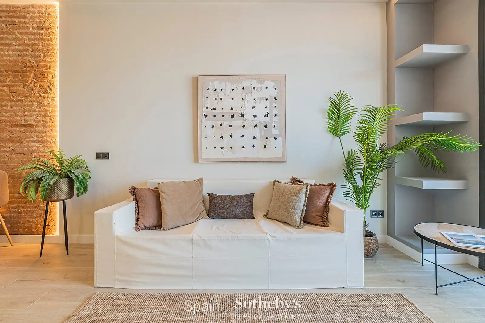 Sala d'estar de Apartament en venda en Barcelona amb Aire condicionat, Calefacció i Terrassa