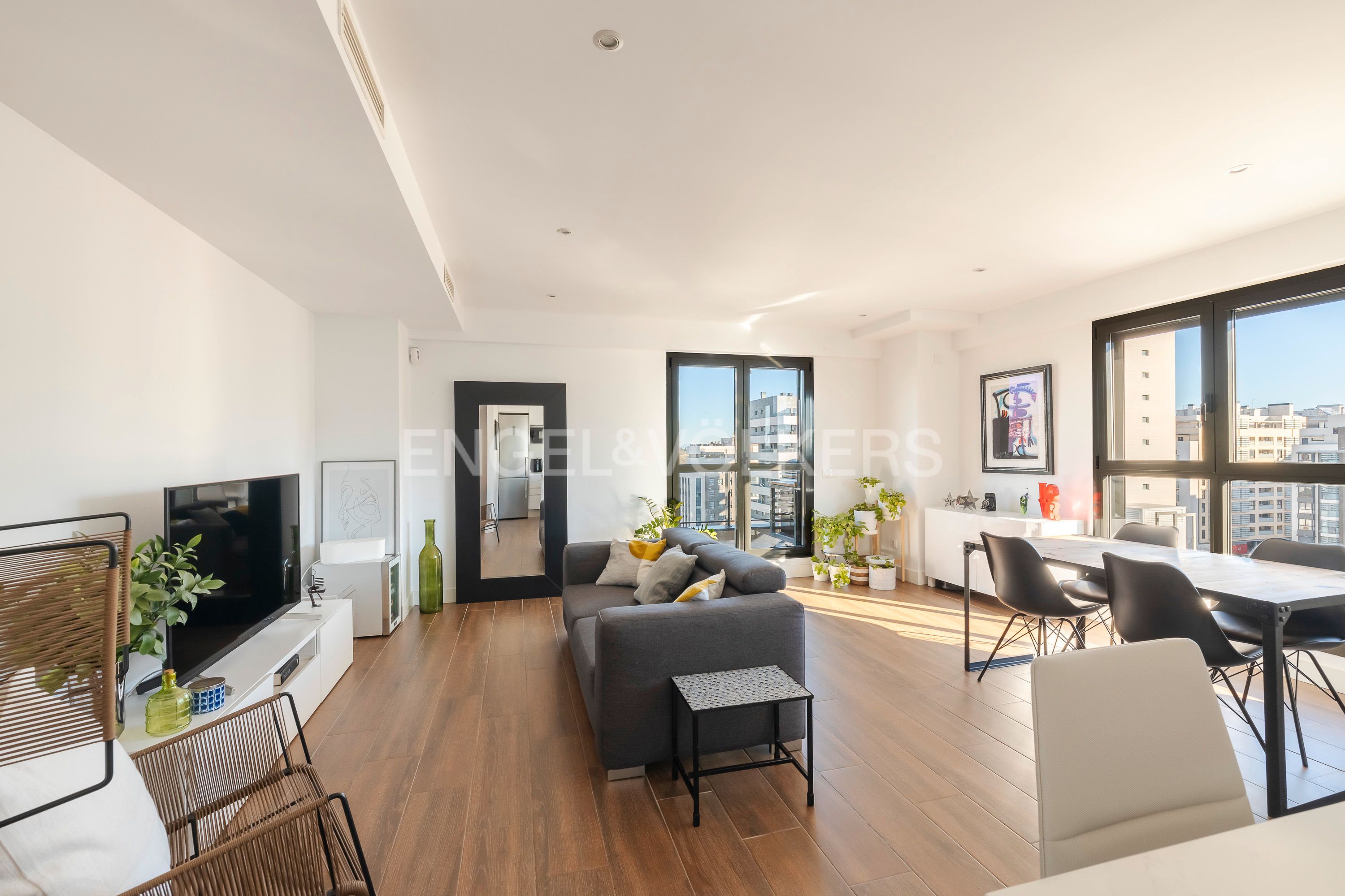 Living room of Apartment for sale in  Madrid Capital  with Air Conditioner, Heating and Terrace