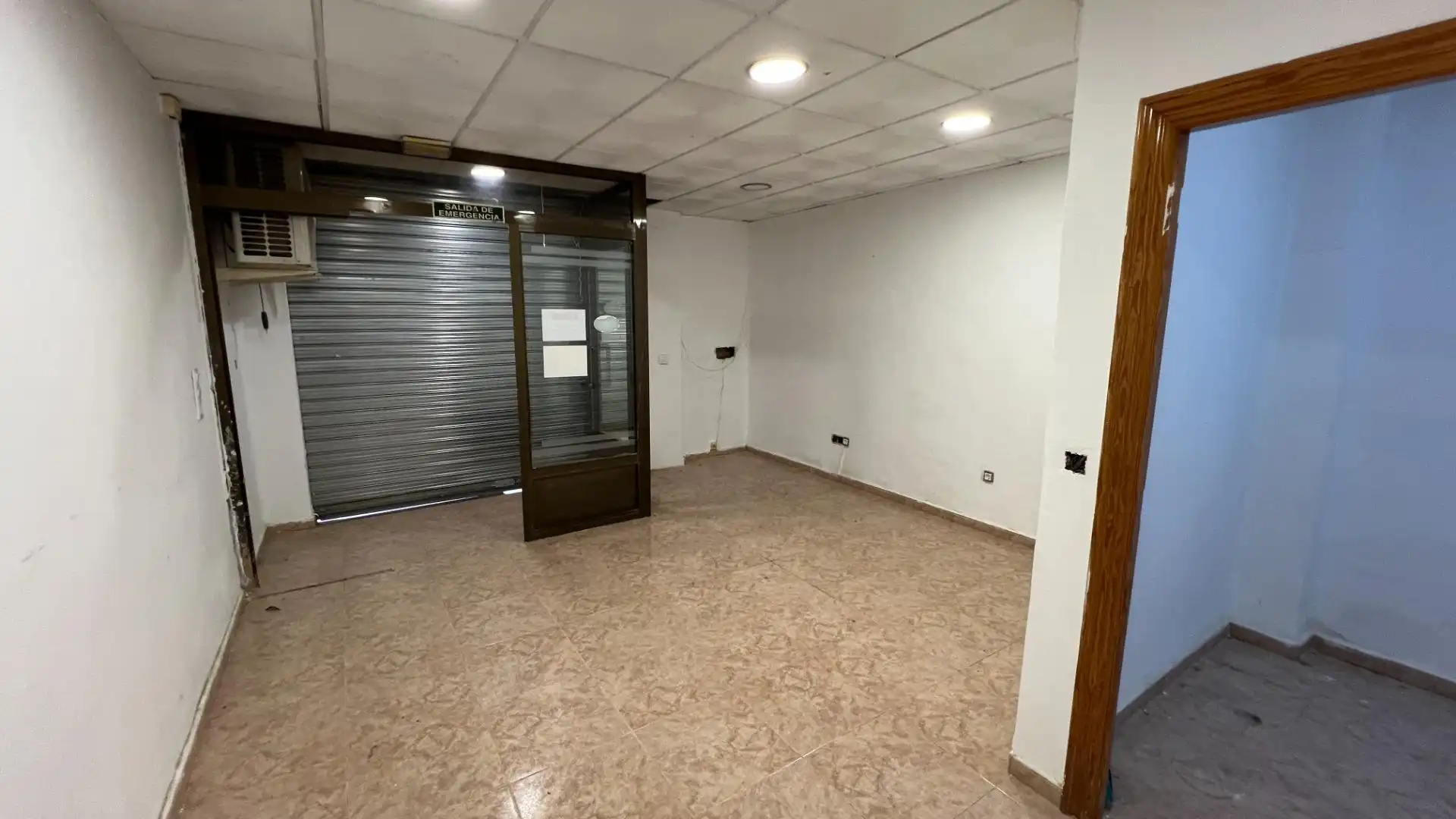 Local comercial en alquiler en Plaza Xúquer, imagen 8