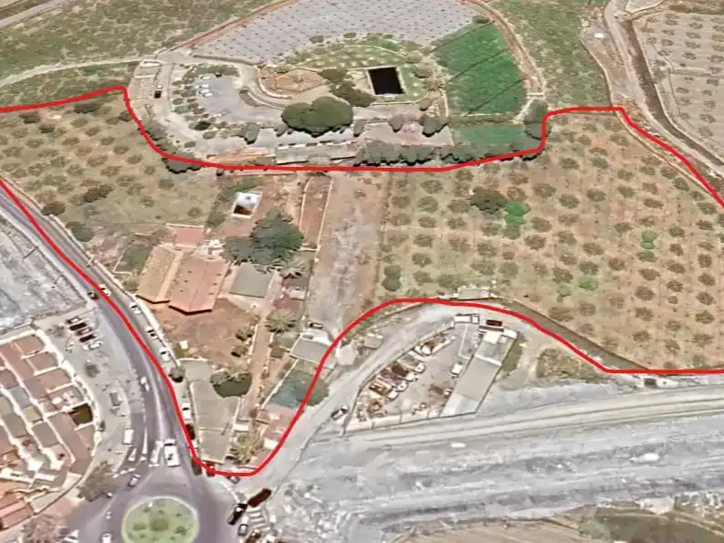 Pis en venda en Motril amb Jardí privat, Piscina i Balcó