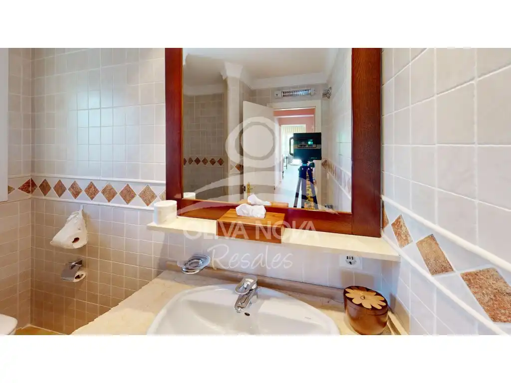 Baño de Casa o chalet en venta en Oliva con Terraza y Piscina