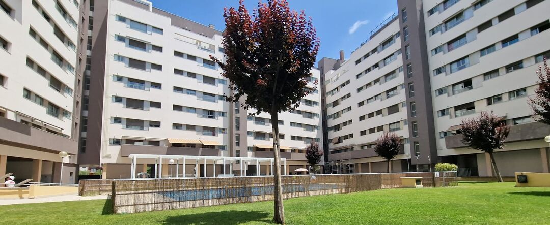 Exterior view of Flat for rent in  Madrid Capital  with Air Conditioner, Heating and Terrace