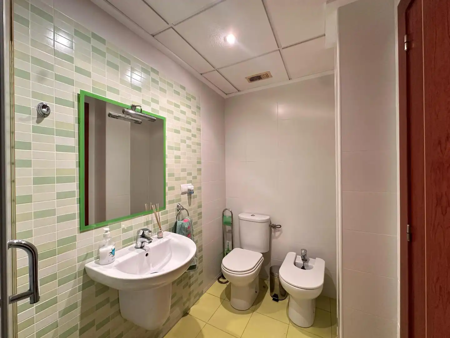 Baño de Piso en venta en Carlet con Aire acondicionado, Calefacción y Balcón