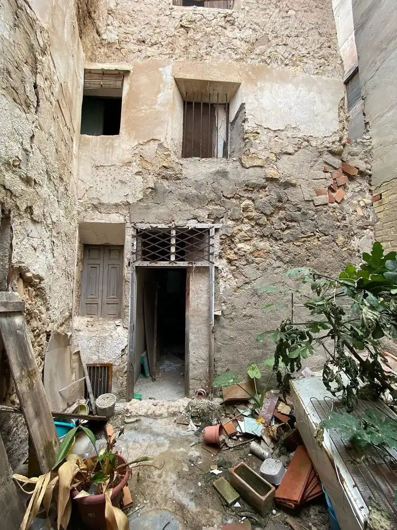 Außenansicht von Maisonette zum Verkauf in Aspe mit Terrasse