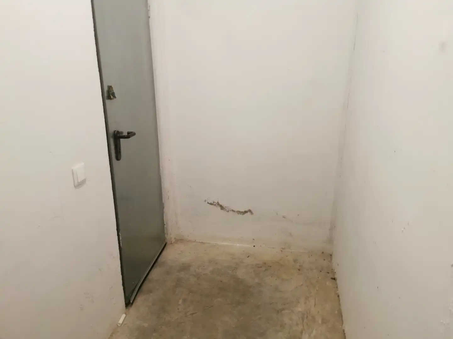 Garage for rent in La Carlota