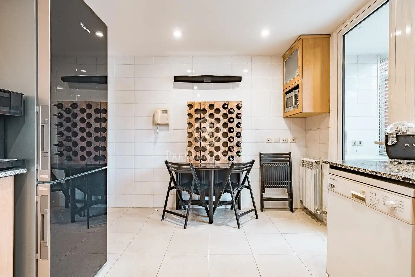 Kitchen of Flat for sale in Esplugues de Llobregat  with Air Conditioner, Heating and Private garden