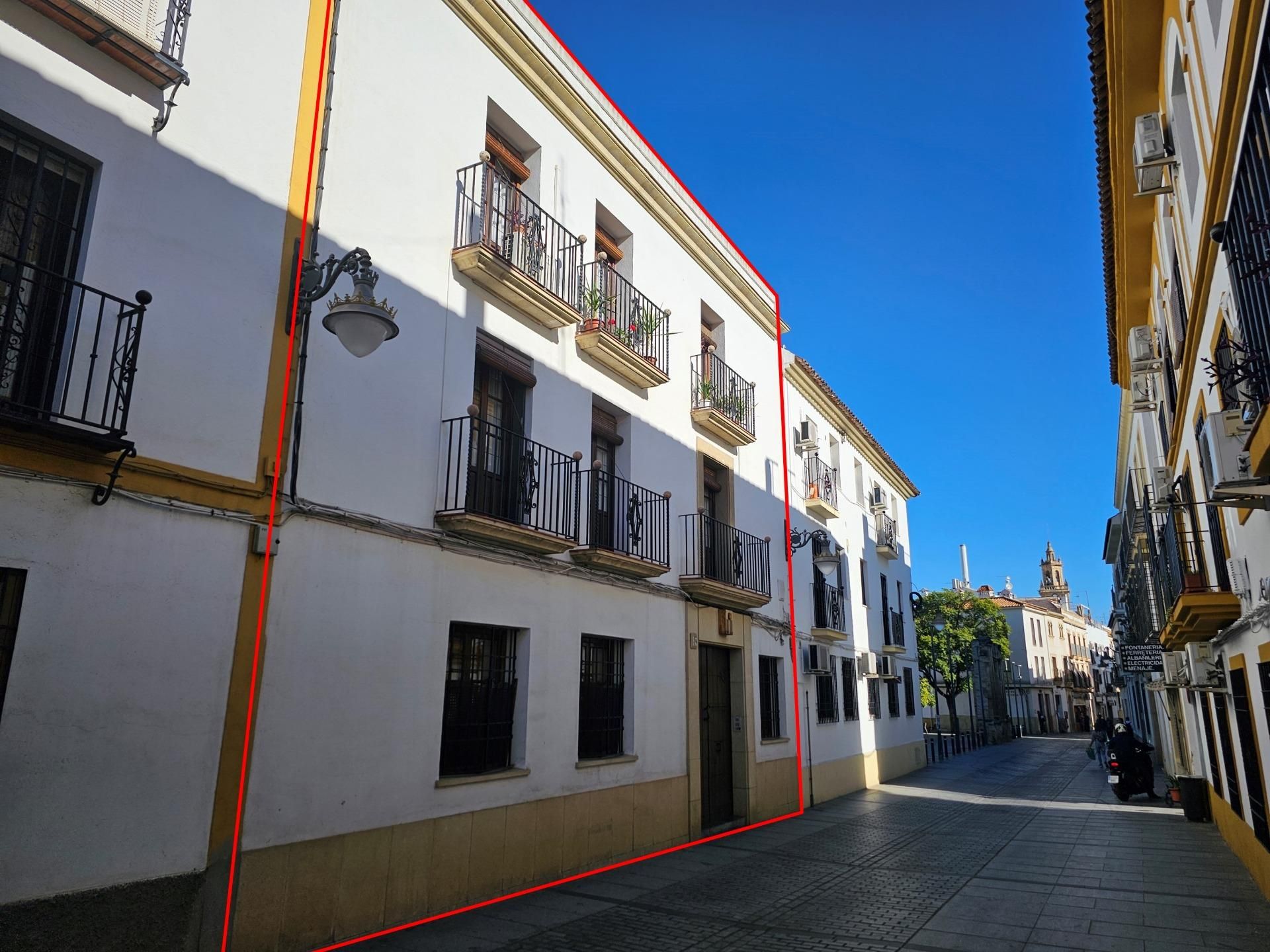 Vista exterior de Edificio en venta en  Córdoba Capital