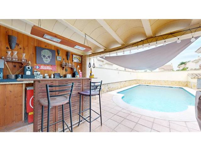 Casa-chalet en Venta en Calle Enric Valor I Vives en El Carme - Sant Agustí - Bonavista