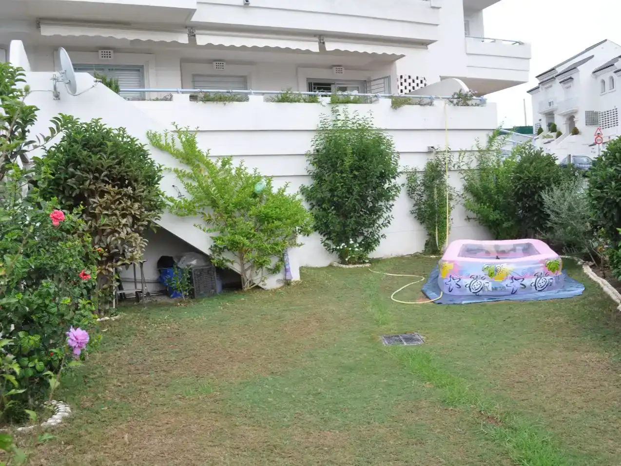 Jardí de Pis en venda en Los Barrios amb Aire condicionat, Piscina i Balcó