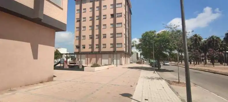 Einzelparkplatz zum Verkauf in Carrer dels Serrans 73, imagen 8