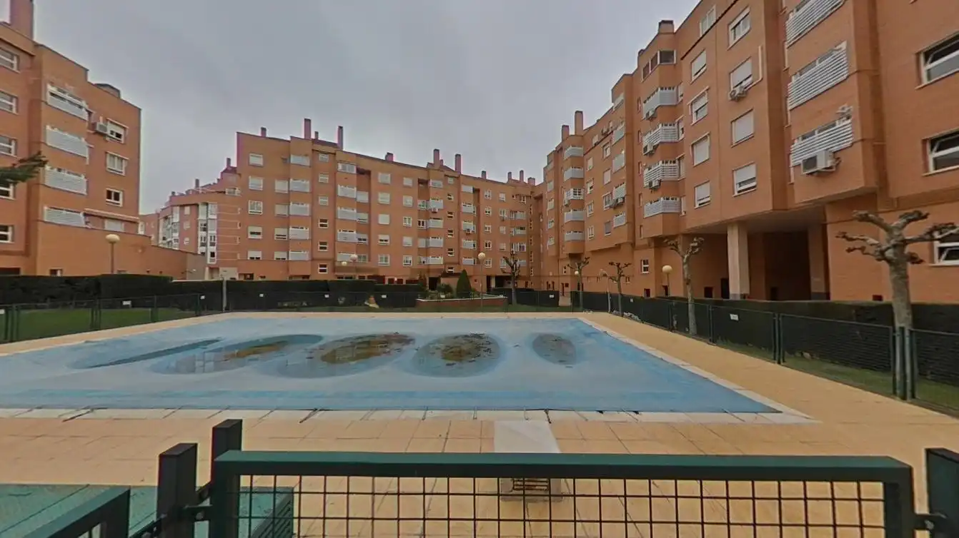Vista exterior de Pis en venda en Madrid amb Traster