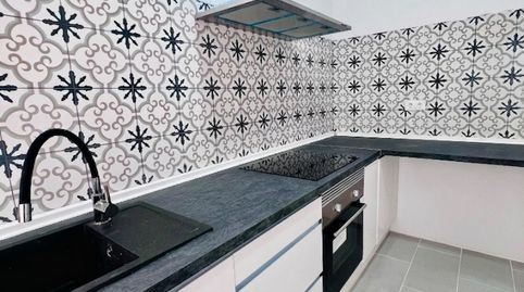 Foto 2 de Piso en venta en Avenida Chapí, Plaza de Toros - Avenida Chapí - Trinquete, Elda